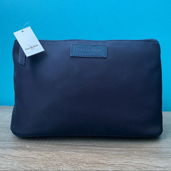 Goodfellow & Co. Toiletry Bag - Picture 2 of 9